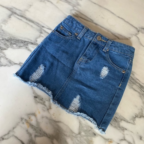 GB girls Other - Boho Medium-Wash Frayed-Hem Jean Skirt for Toddler Girls 💙